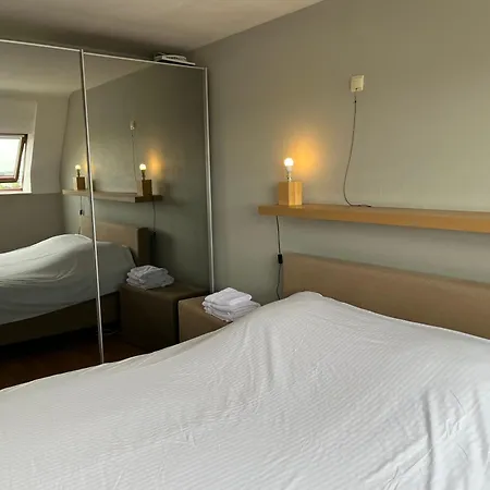 Appartement Penthouse De Vaughan -luxe Met Zeezicht