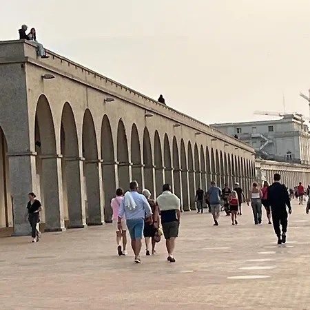 Penthouse De Vaughan -luxe Met Zeezicht Ostende
